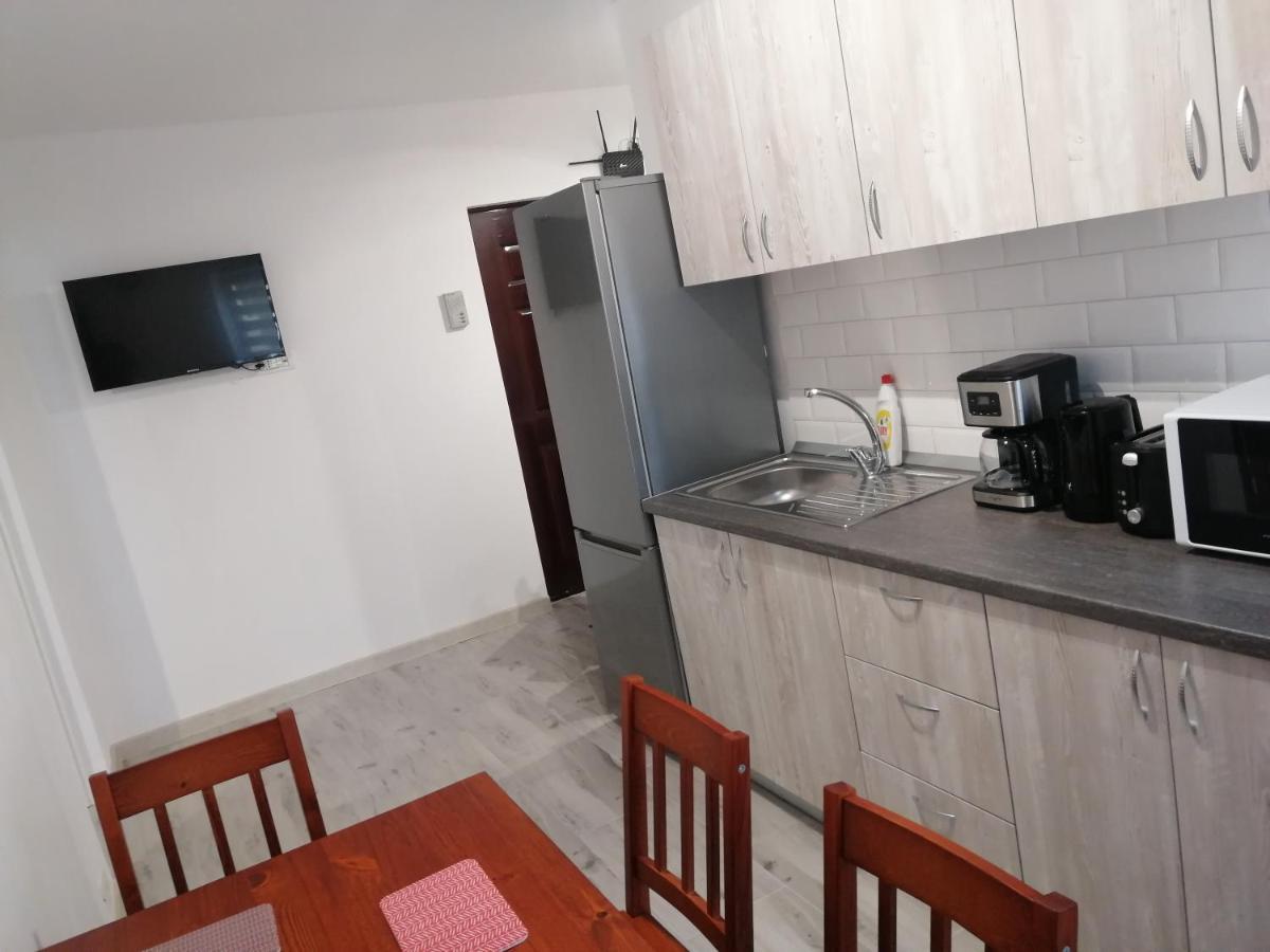 Rosenau Apartment Rîşnov Exterior foto